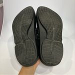 Oofos ooriginal black thong sandals flip flops recovery unisex mens 9 womens 11 Photo 6