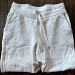 Lululemon  scuba joggers Photo 1