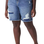 Lane Bryant  Signature Fit Mid Rise Boyfriend Bermuda Short Light Denim Size 16 Photo 0