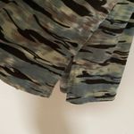 L Love Camo Pullover Long Balloon Sleeve Top Size Small Green Photo 4