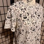 C. K. Studio Vintage Floral t Photo 1