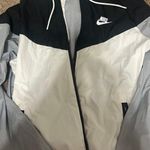 Nike Windbreaker Rain Jacket Photo 0