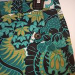 Ann Taylor  Floral Women Shorts - Green and Black Photo 3