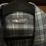 The North Face  Plaid Button Down Shirt - Gray and White Photo 1
