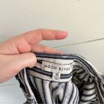 Moon River Women’s Extra Small Stripe Wide Leg Crop Pants Navy Stripe Career Photo 6