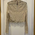 Bebe BRAND CREME LACE L/S TOP HAS BUILT IN LINING PRETTY AND VERSATILE MEDIUM Photo 6