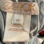 la rok blue crape ruffle tank top shirt w/ beaded detail macrame back xs Photo 4