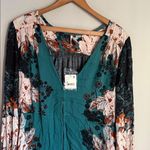 Free People NEW Womens Green Mikayla Print Long Sleeve Deep V Neck Tunic Medium Photo 3