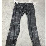 Nike One Women Dark Grey Camo Print Midrise Leggings DJ6656-070 Size 1X Photo 4