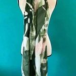 Virginia wolf rose and leaf multi wear wrap Green Photo 1