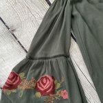Knox Rose Sage Green Embroidered Floral Dress Photo 5