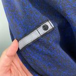 Lululemon 's Women's Blue Print Multi Wear Vinyasa Scarf / Wrap Photo 1