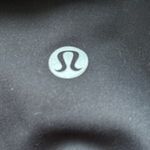 Lululemon 8  Black Cropped Tank Photo 3