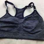 Un brand sport bra size Small Photo 6
