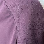 Lululemon  Toasty Tech 1/2 Zip black cherry sweat wicking tech fleece size 4 Photo 13