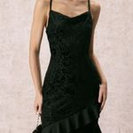 RIHOAS The Black V Photo 0