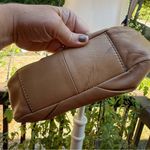 B. Makowsky Soft Pebbled Leather Tan Beige Crossbody/Shoulder Bag Photo 10