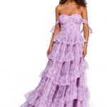 Lavender floral print Tiered Off Photo 0