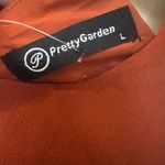 Pretty Garden Large Rust Orange Cropped Tank Blouse White Squiggly Hem. NWT! Photo 5