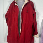 kim rogers  Red and Tan Hooded Lightweight Rain Jacket Size Large EUC Photo 0