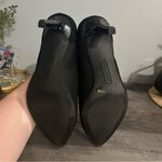 Andrew Geller  Black Women's Tucket Pump Heels Sz 7M Photo 4