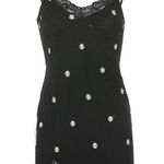 Black Lace Trim Spaghetti Straps W/Vintage Daisies Floral Accents S Photo 2