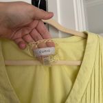 cupio Short Sleeve Tiered Dress Yellow Cuff Sleeve V Neck Linen Blend Photo 2
