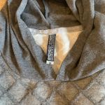 Men’s Hooded Textured Tee Gray Size M Photo 2