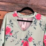 1.4.3. Story by Line Up  Mint Floral Top‎ Size Medium Photo 2