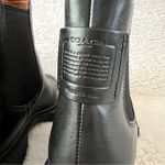 Coach Lyden Chelsea Boots - Black Leather
Lyden booties Photo 2