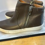 Gentle Souls Gentle soul ankle boots. Gray with zippers on both sides of the boot. Size 9 1/2 Photo 3