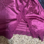 Vassarette Vintage 80s half slip lace trim Lot of 2 nylon skirt Burgundy & Black womens S Photo 3