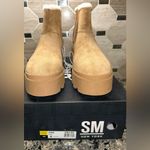 SM NEW YORK Women's Tan Ankle platform Boots size 8 Medium Photo 1