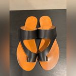 Kenneth Cole  Women’s Black Palm Toe Slip On Leather Thong Sandals Shoes 10 Photo 2