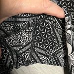 Lululemon Black And White Dottie Geo Print Size 2 Black/white Photo 4