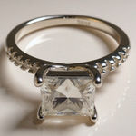 Elegant Solid Silver 2.0ct Moissanite Ring Photo 0