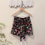 Lost + Wander Jungle Night Tie Shorts in Black Floral Multi Size Small NWT Photo 1