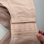 Glamorise Womens MagicLift Seamless Sports Bra 48D Moisture Wicking Size undefined Photo 4