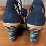 CAbi NWOT  wedge heels Photo 3