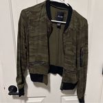 Me Jane lightweight Camo Bomber Jacket Photo 0