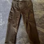 Lululemon  Capri with mesh Legging size 6 Photo 0