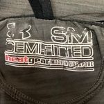 Under Armour  Gray Crew Neck Long Sleeve Semi Fitted Heat Gear Top Size S/M Photo 2