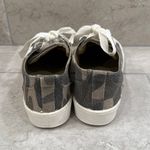 Sugar Women’s washed Olive canvas Camo Sneakers size 6 Green Photo 3