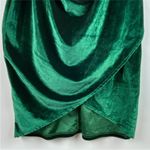 Forrest Green Velvet Wrap
Asymmetrical Dress Size M Photo 4