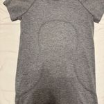 Lululemon Gray Swiftly Tech Short-sleeve Shirt 2.0   Photo 0