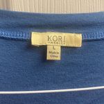 Kori America Boutique Ruffle/Peplum Top W/ Embroidered/Lace Shoulders Size Large Photo 1