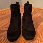 American Eagle  7.5 Black Heeled Low Top Booties Photo 3