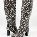 Dusano Womens‎ Boots Size 37 Snakeskin Python Print Chunky Heeled Mobwife Retro Black Photo 0