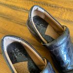 •Woman’s b.o.c. slip on shoes• Size 6 Photo 2