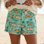 NWT ~ Vintage Retro VW Bus Van Tropical Beach Shorts ~ Women's Size XL Green Photo 0
